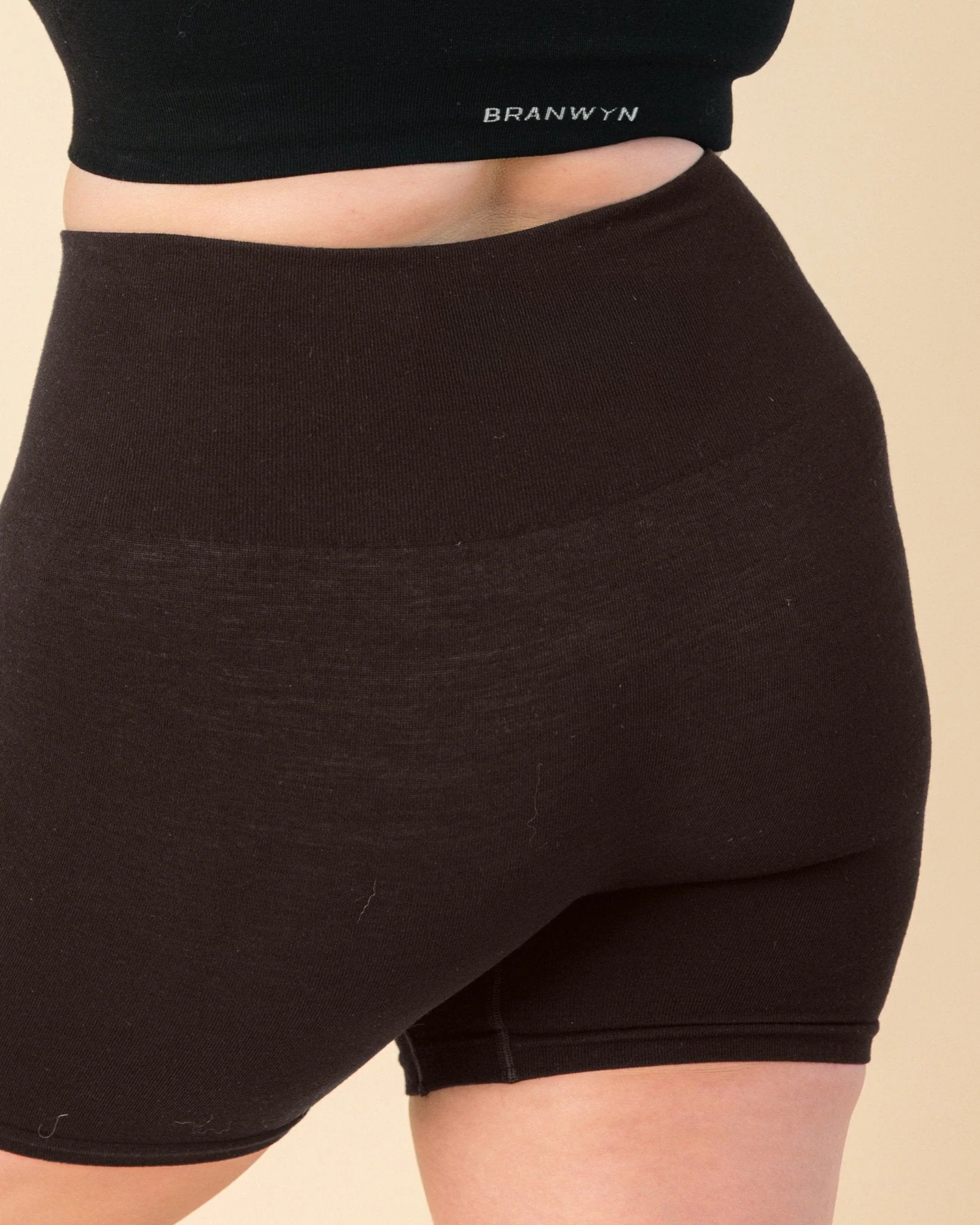 Essential Compressive Short 6" - Image 9