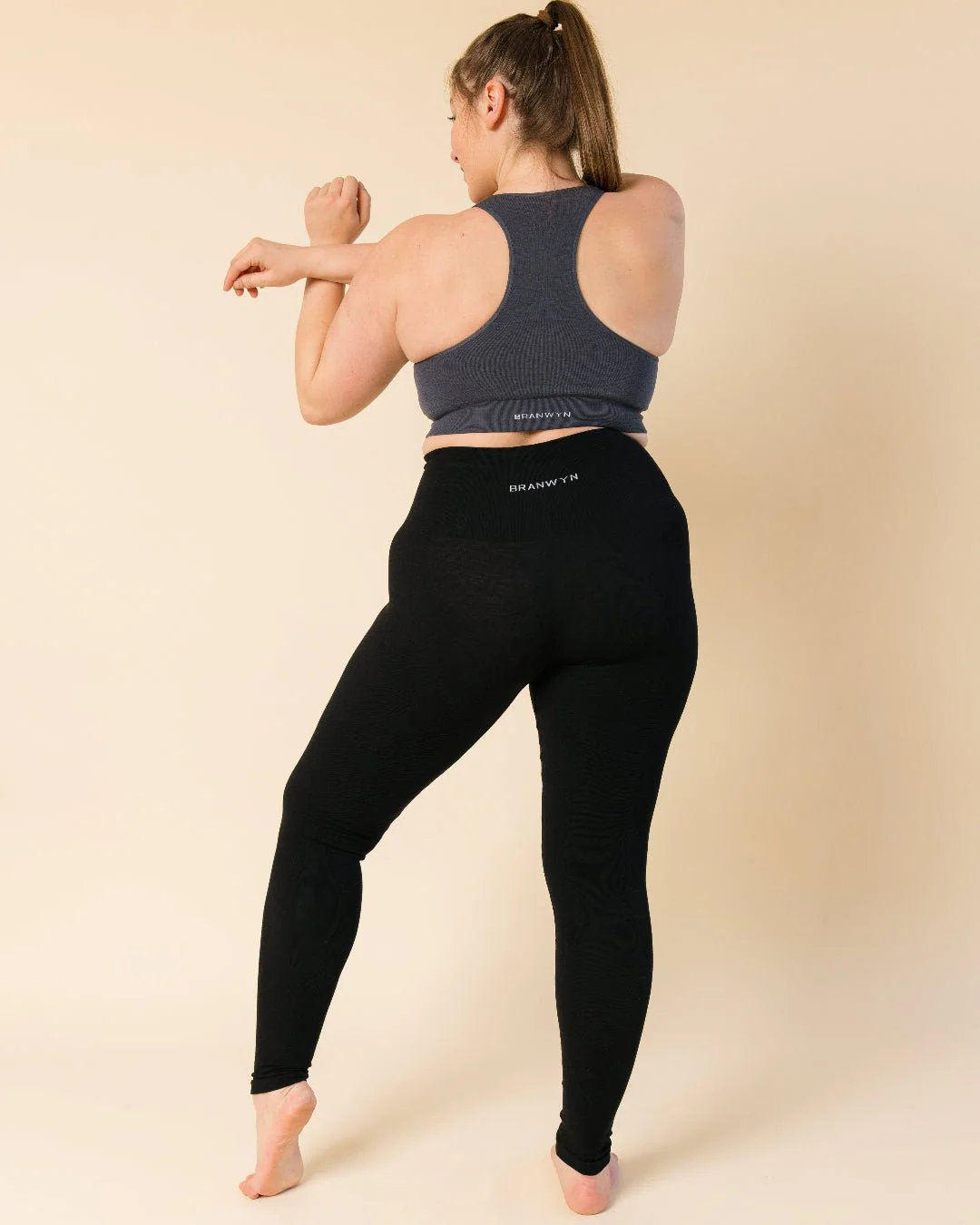 Essential Compressive Legging 28" - Image 12