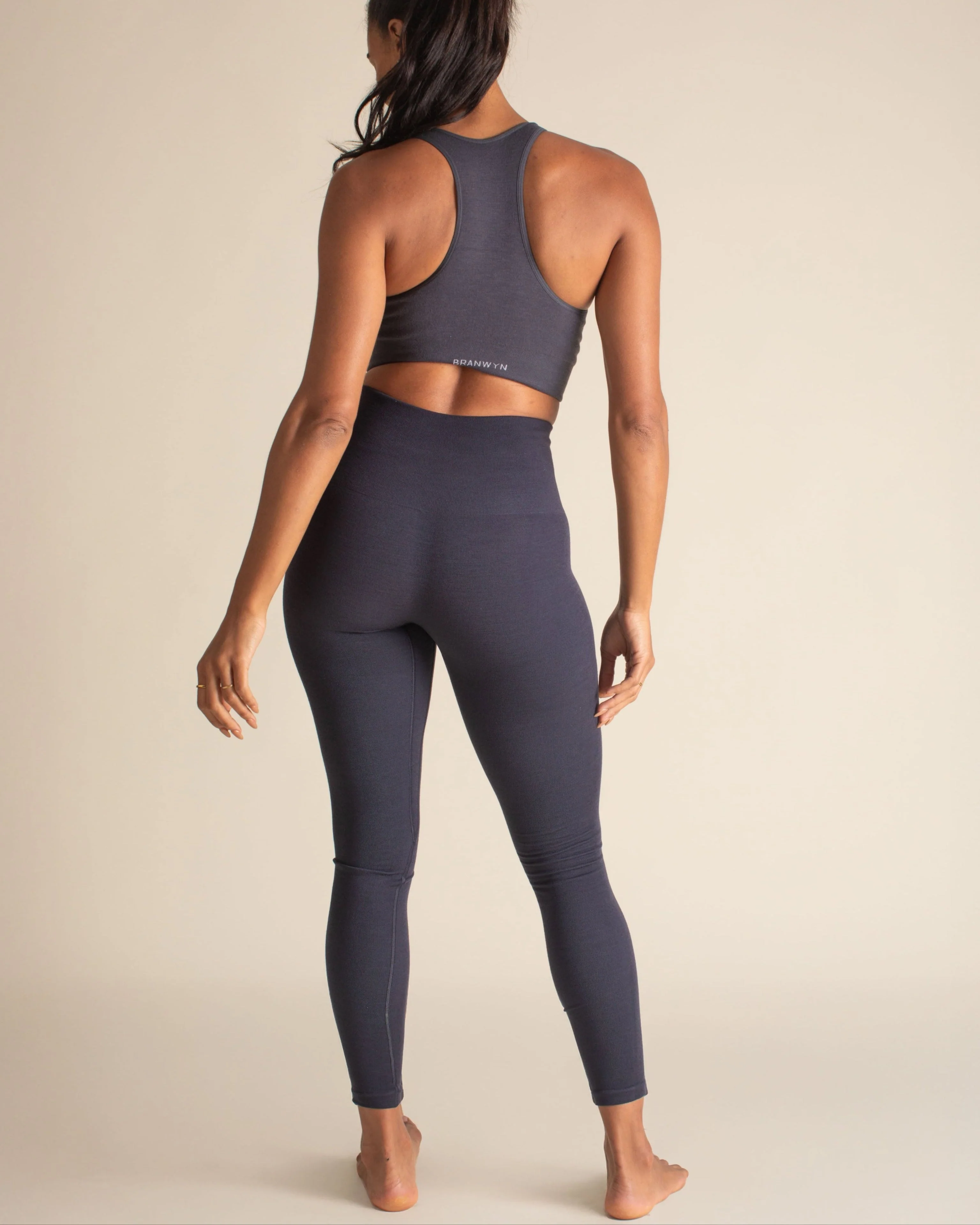 Essential Compressive Legging 28" - Image 27